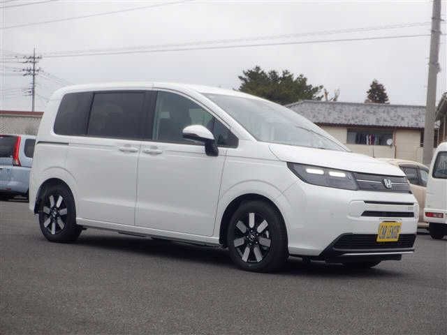 HONDA / FREED e:HEV