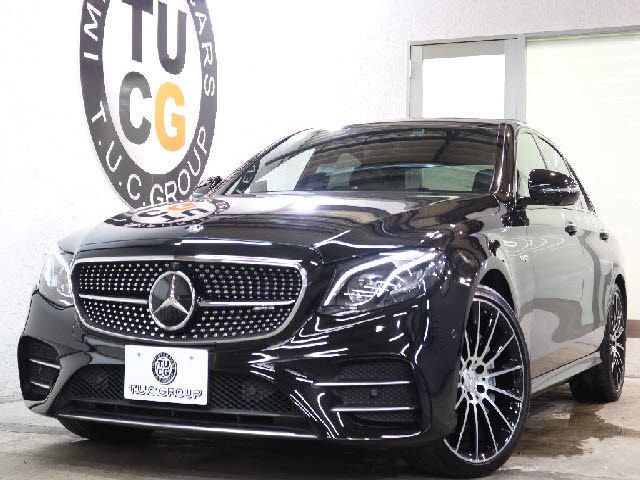 MERCEDES BENZ / MERCEDES AMG E class sedan