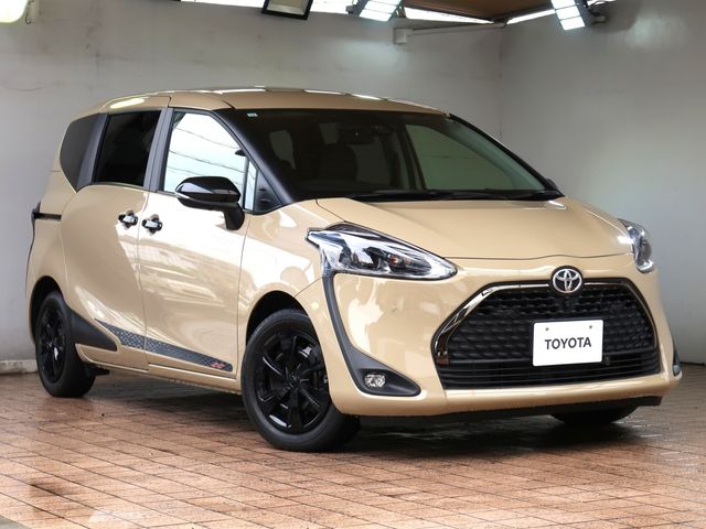 TOYOTA / SIENTA