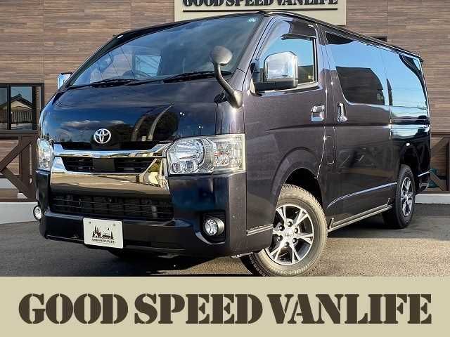 TOYOTA / HIACE van 4WD