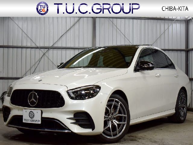 MERCEDES BENZ / MERCEDES BENZ E class sedan