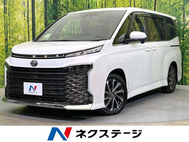 TOYOTA / VOXY
