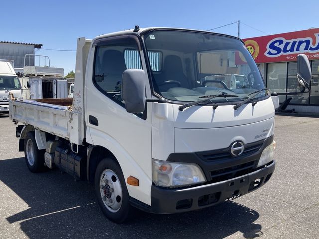 HINO / DUTRO