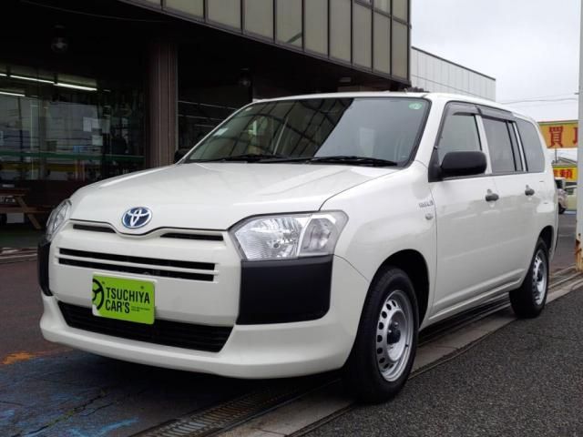 TOYOTA / PROBOX van HYBRID