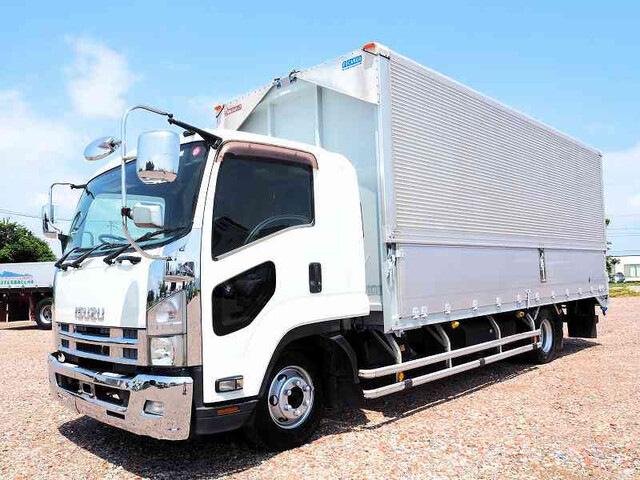 Isuzu / FORWARD
