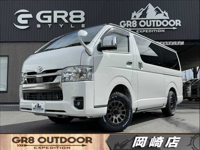 TOYOTA / HIACE van 4WD