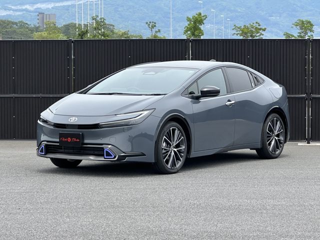 TOYOTA / PRIUS