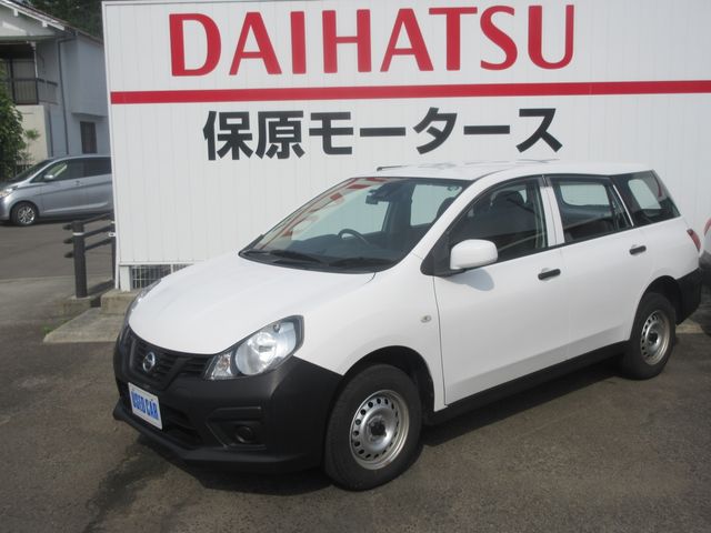 Japanese used car Ref# 1312858 NISSAN / NV150 AD 4WD