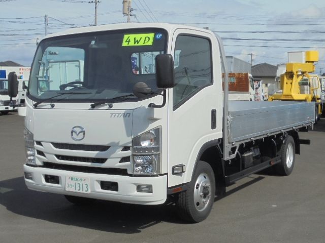 MAZDA / TITAN