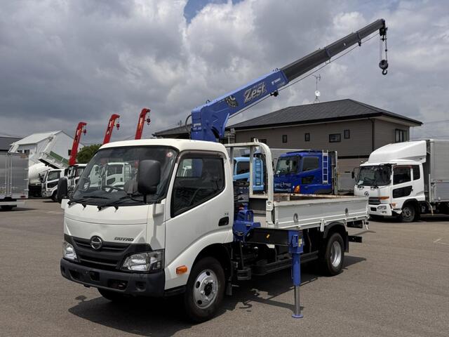 Hino / DUTRO