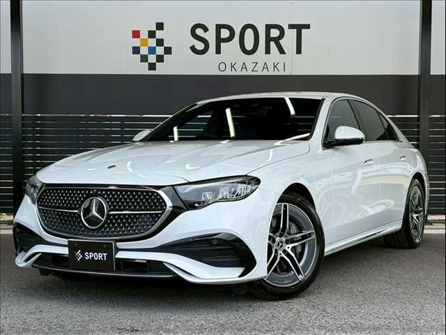 MERCEDES BENZ / MERCEDES BENZ E class sedan