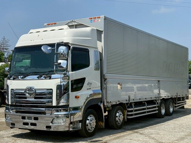 Hino / PROFIA