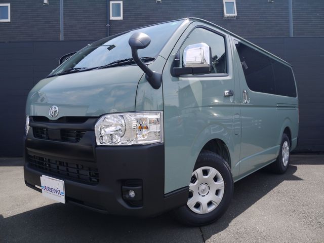TOYOTA / HIACE van 2WD