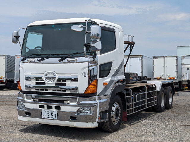 Hino / PROFIA