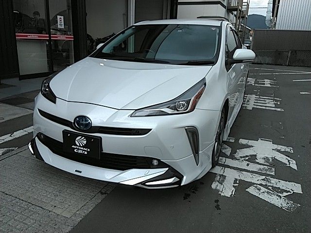 TOYOTA / PRIUS 4WD