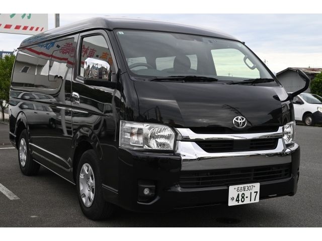 TOYOTA / HIACE wagon