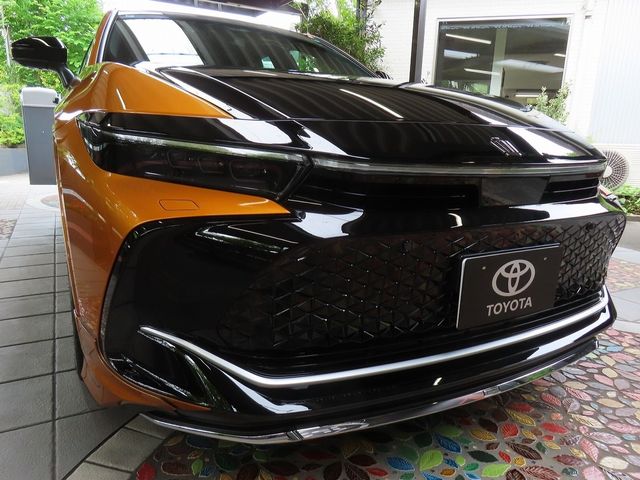 TOYOTA / CROWN CROSSOVER