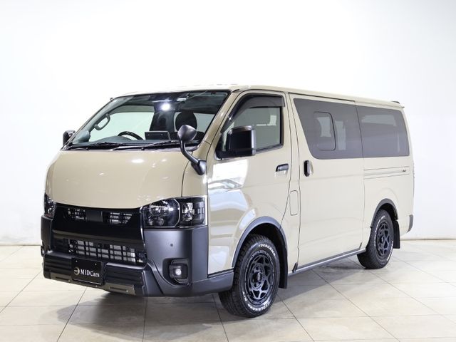 TOYOTA / HIACE van 4WD