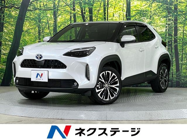 TOYOTA / YARIS CROSS HYBRID