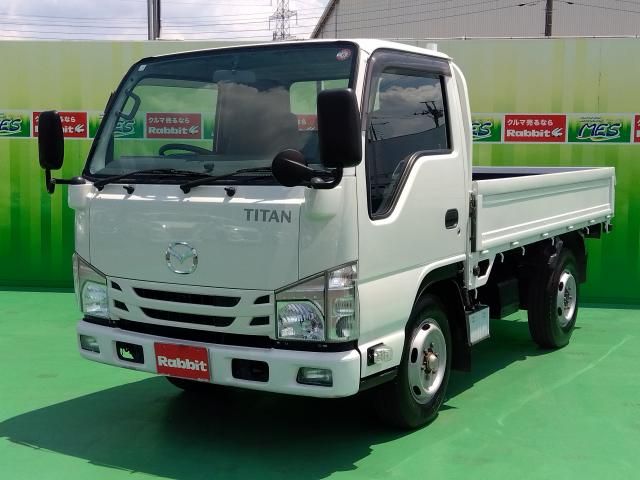 MAZDA / TITAN