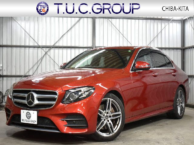 MERCEDES BENZ / MERCEDES BENZ E class sedan