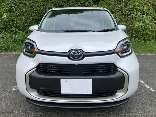 TOYOTA / SIENTA HYBRID