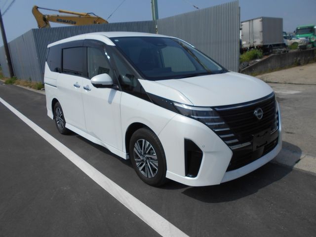 NISSAN / SERENA  WG
