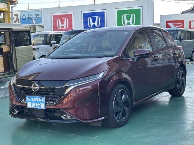 NISSAN / AURA
