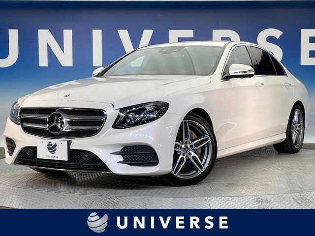 MERCEDES BENZ / MERCEDES BENZ E class sedan