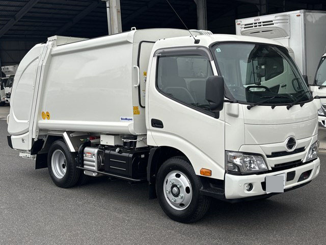 Hino / DUTRO