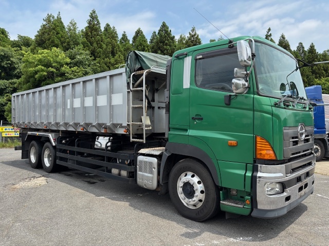 Hino / PROFIA