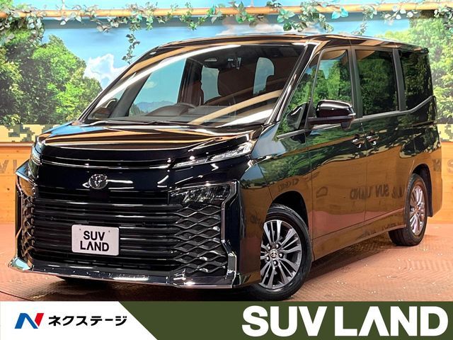 TOYOTA / VOXY