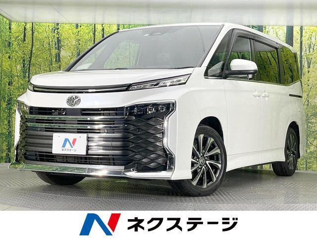 TOYOTA / VOXY