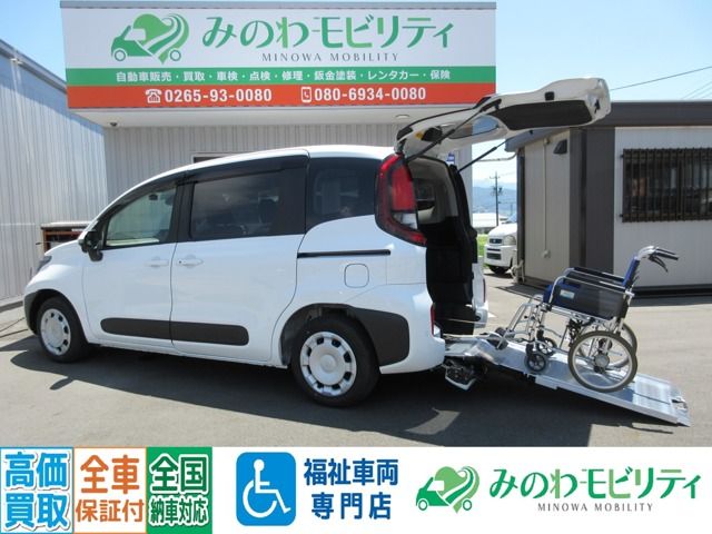 TOYOTA / SIENTA
