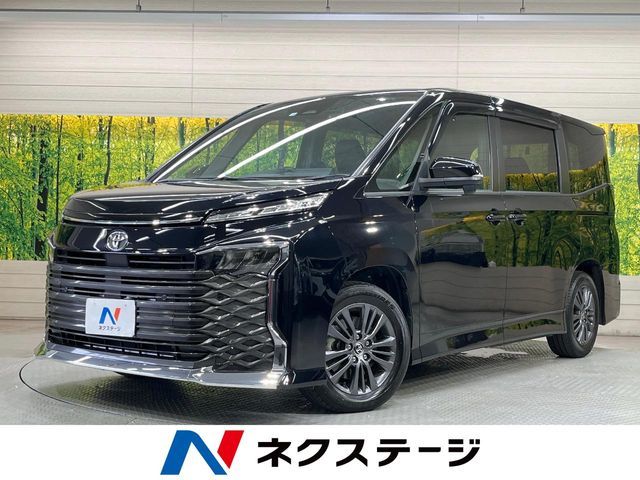 TOYOTA / VOXY