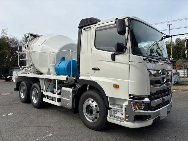 Hino / PROFIA