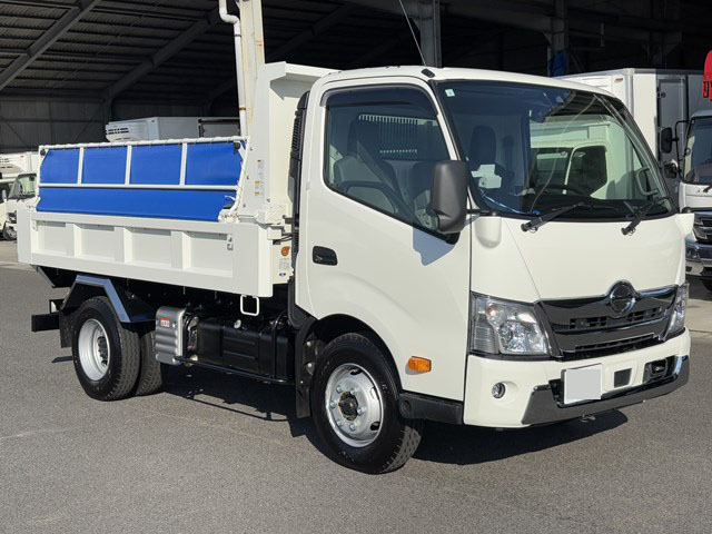 Hino / DUTRO