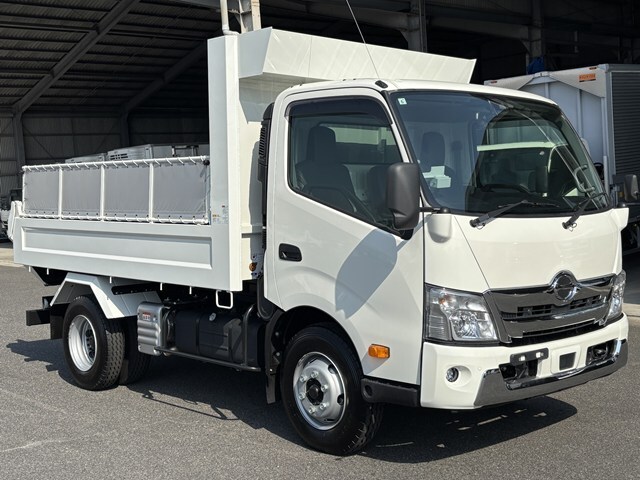 Hino / DUTRO