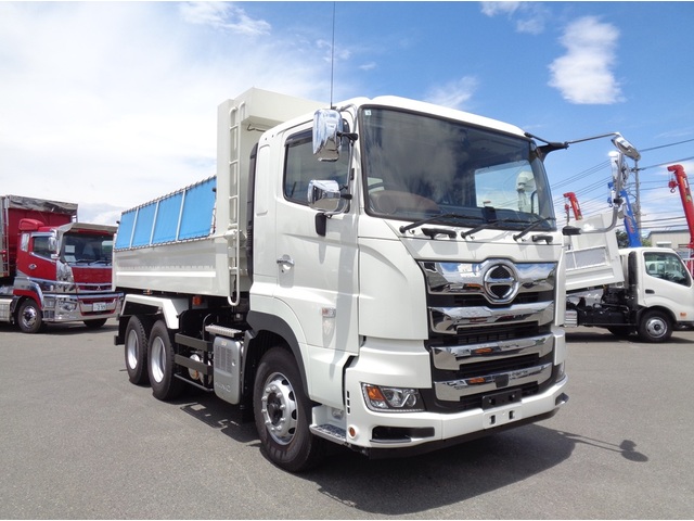 Hino / PROFIA