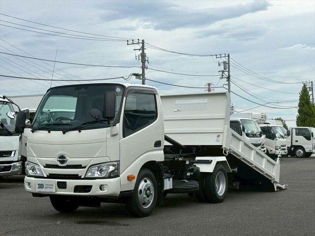 Hino / DUTRO