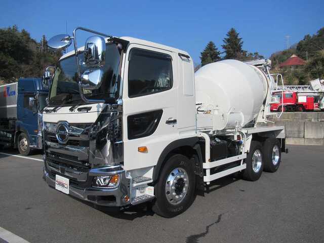 Hino / PROFIA