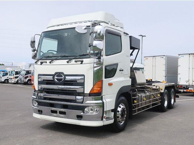 Hino / PROFIA