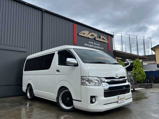 TOYOTA / HIACE wagon