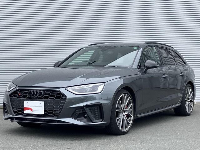 AUDI / AUDI S4 AVANT