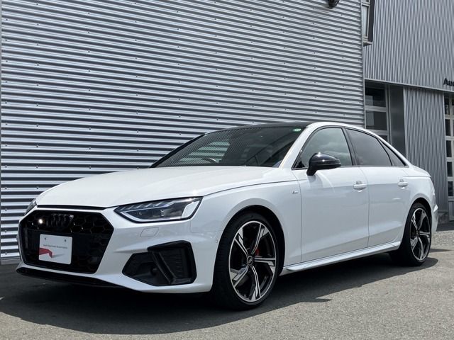 AUDI / AUDI A4