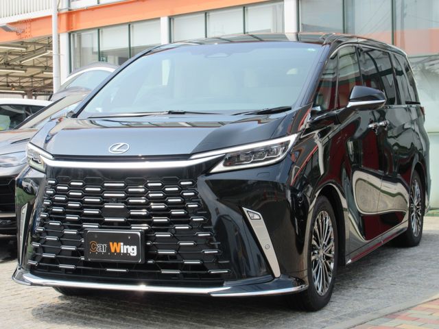 TOYOTA / ﾚｸｻｽ LM500h