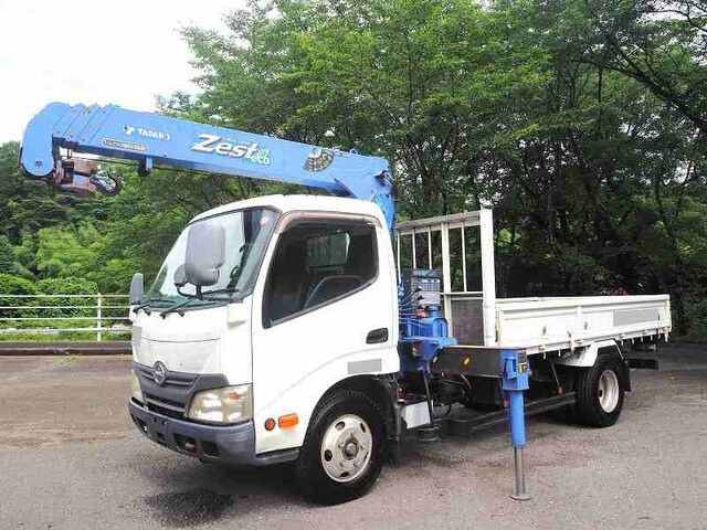 Hino / DUTRO