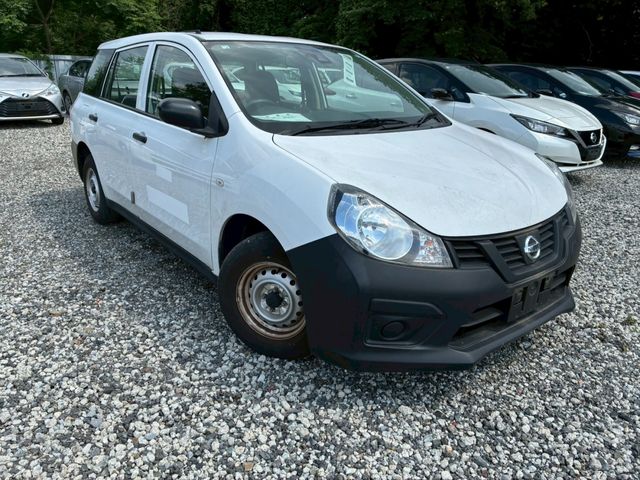 NISSAN / NV150 AD 2WD