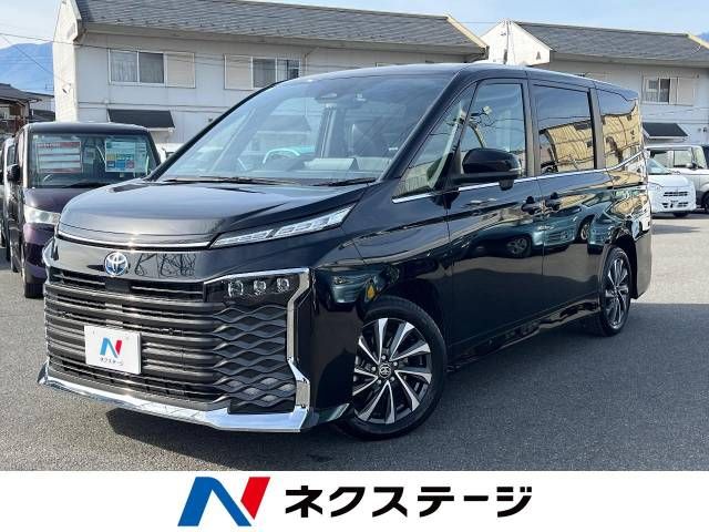 TOYOTA / VOXY HYBRID