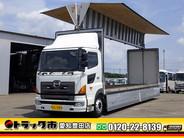 Hino / PROFIA